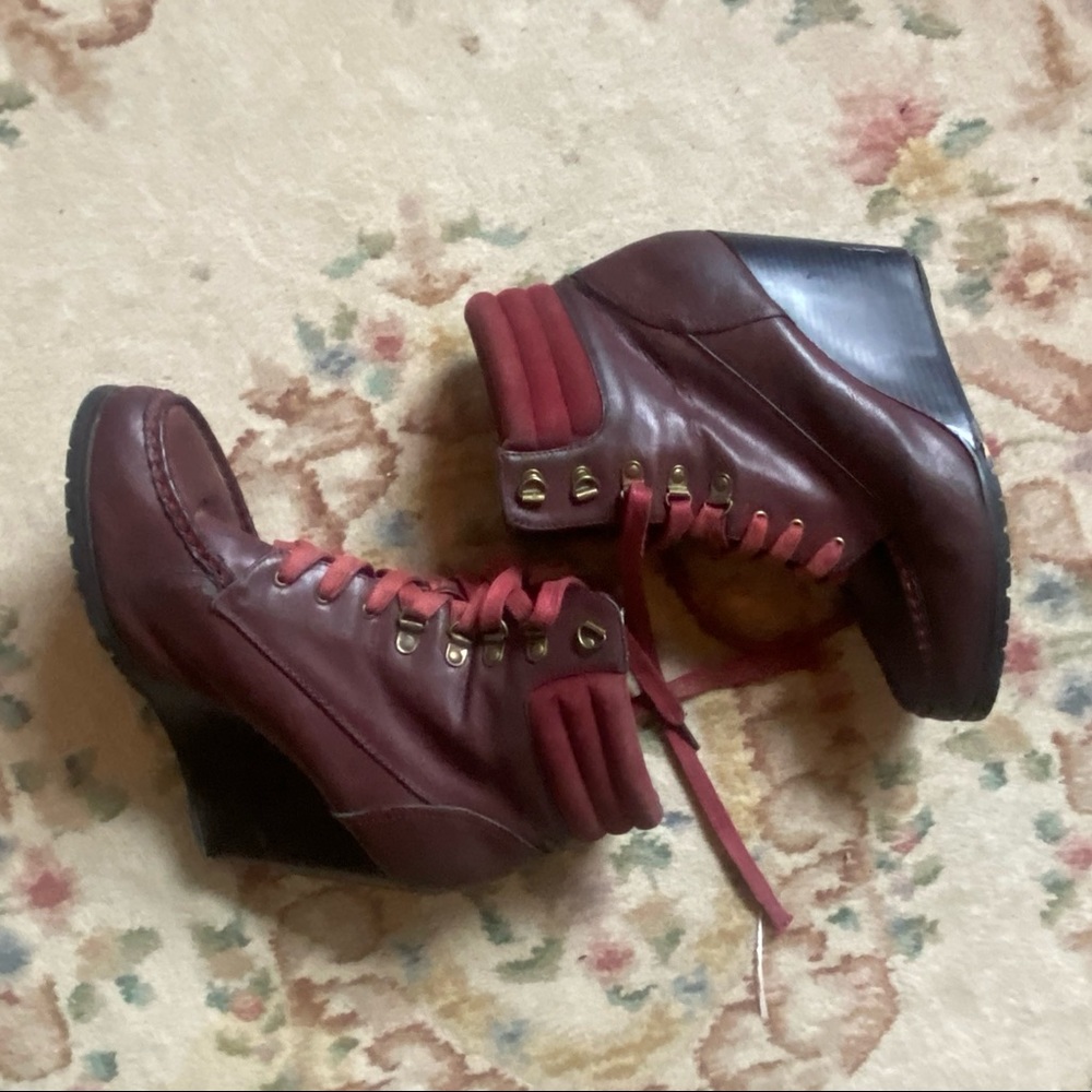 Vintage boots firever21